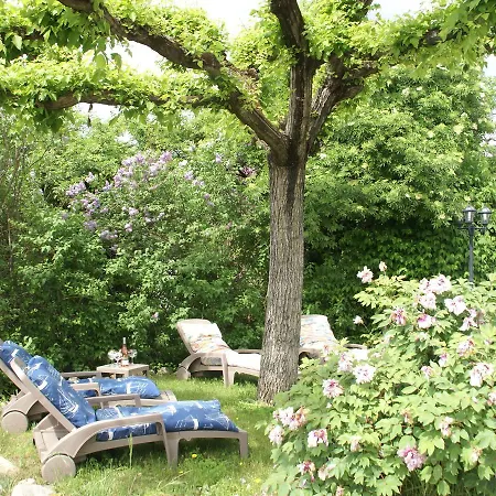 Maison De Vacances Saint Etienne De Fontbellon 2 *